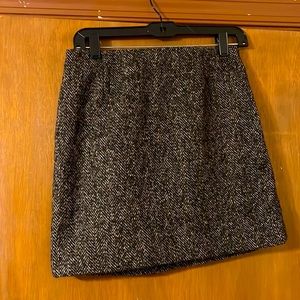 H&M skirt with side zipper